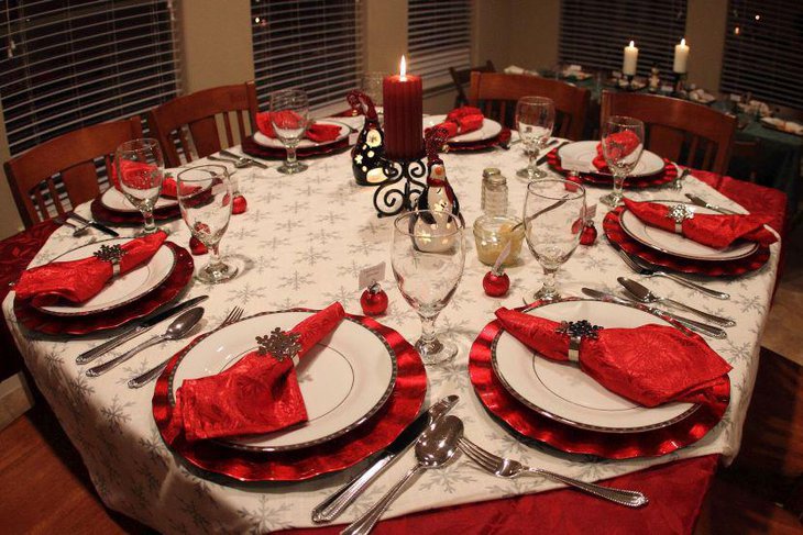 33 Red And Silver Table Setting Ideas for Christmas | Table Decorating